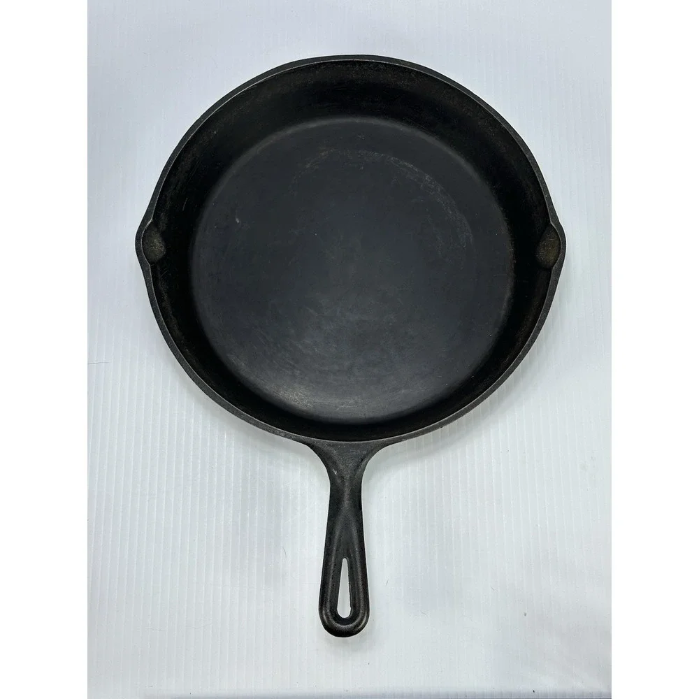 Vintage 3 Notch Number‎ 8 Cast Iron Skillet Pan 10